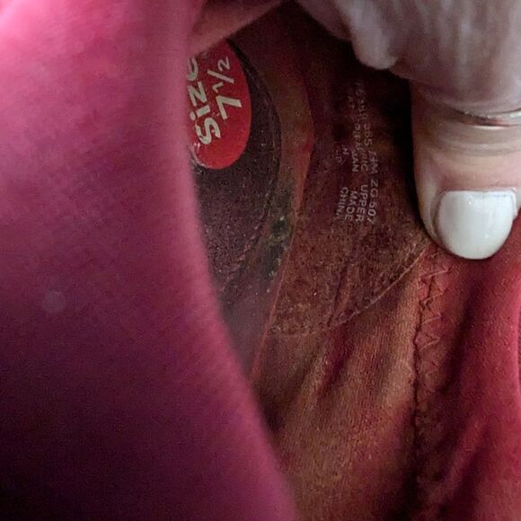 Red Suede Slip On Loafers 7.5 Walking Shoes Comfort Cushion Slip On Royalcore Ro - Picture 9 of 9